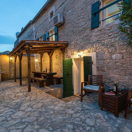 Casa Stifanici Villa Baderna Luaran gambar