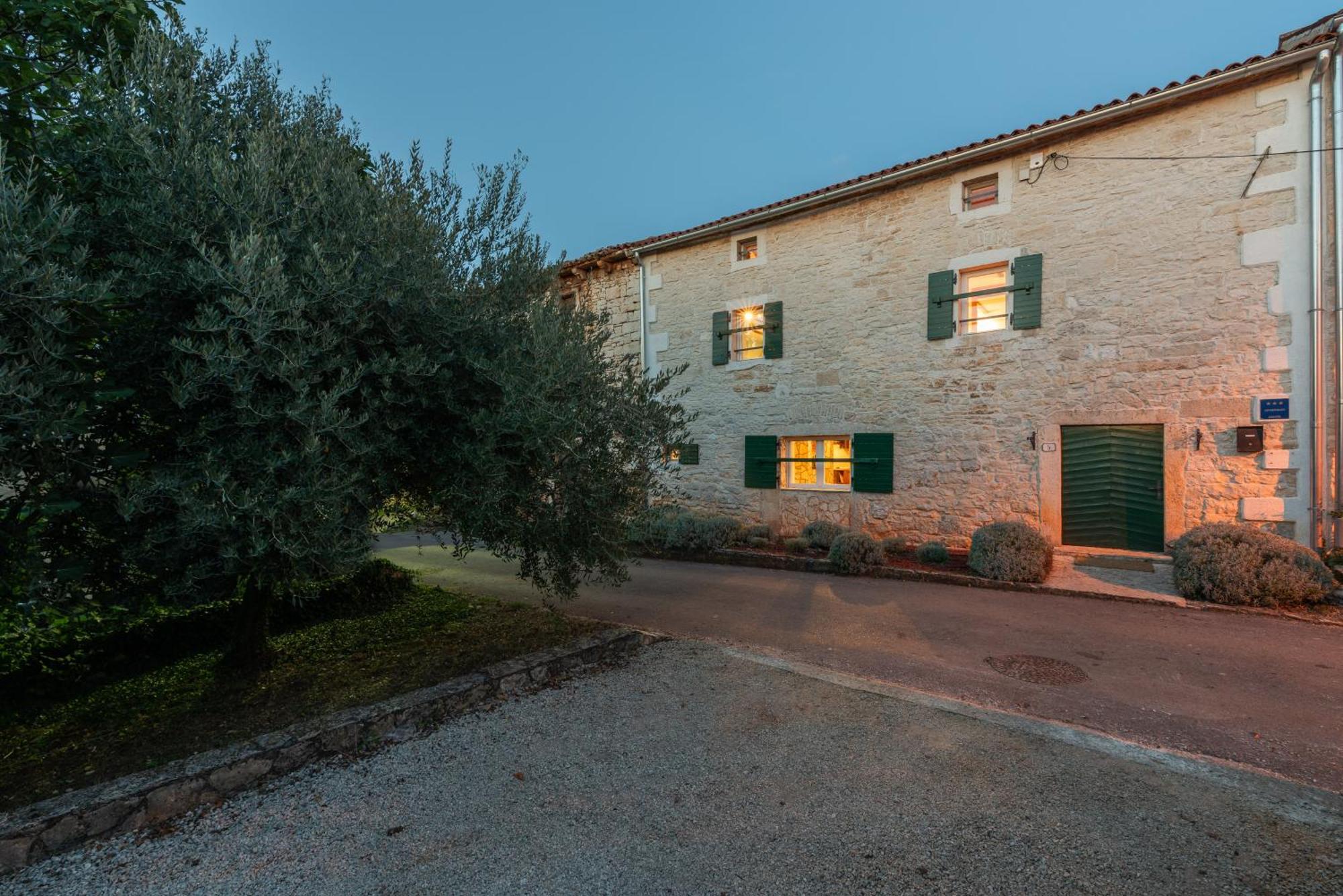 Casa Stifanici Villa Baderna Luaran gambar